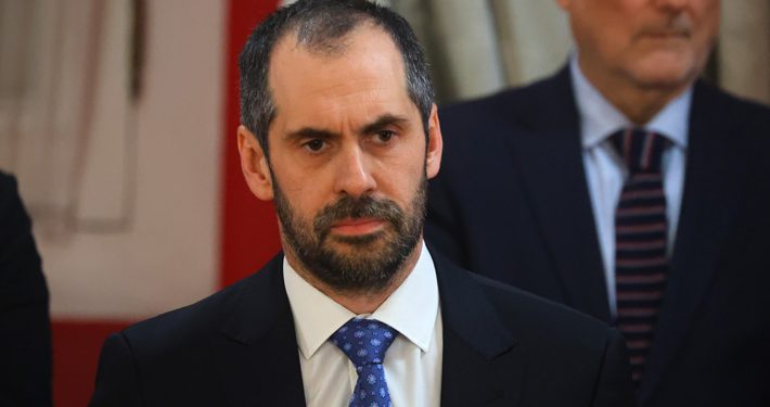 Grau insiste en defensa de la gestión fiscal de Hacienda: «El Gobierno se puso metas muy exigentes»
