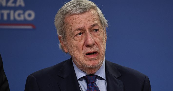 Canciller entregó nota de protesta a EE.UU. por sanción y asegura que los otros dos funcionarios no han sido notificados