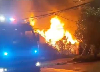 Incendio de madrugada en Osorno