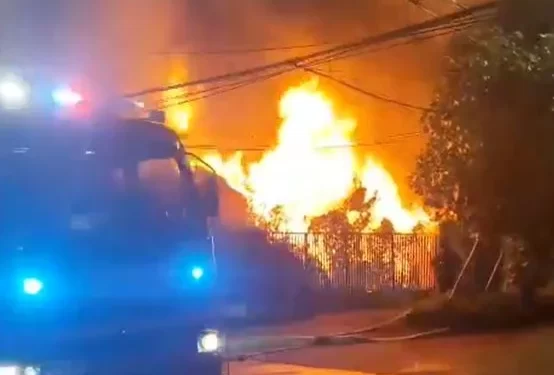 Incendio de madrugada en Osorno