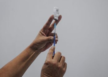 Este domingo comienza campaña de vacunación contra la influenza: Conoce quiénes deben inmunizarse