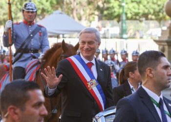 «Me eligieron para actuar»: Presidente Kast defiende su hoja de ruta ante «crisis fiscal» heredada