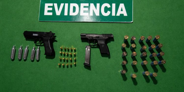 DETENIDO POR INFRACCIÓN A LA LEY DE ARMAS Y PORTE DE MUNICIÓN