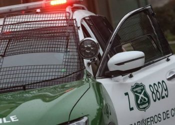 Robo de computadores en liceo de Santiago deja a 1.400 escolares sin clases