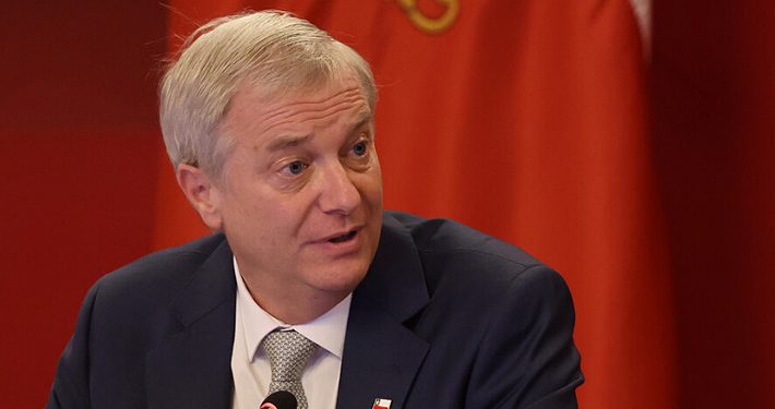 Encuesta Cadem: Kast inicia su Gobierno con 57% de aprobación y 41% apoya idea de indultar a uniformados