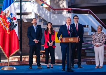 Presidente Kast: “No vamos a solucionar el problema de la educación con actos de violencia”