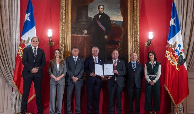 RN toma distancia de proyecto de Quiroz: advierten déficit fiscal en primeros años de aplicación