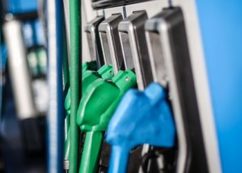 ENAP detalla variación de combustibles: cae la parafina y se mantienen las bencinas