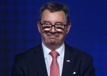 Ministro de Defensa aborda ajuste, frontera y macrozona sur: “Los hechos de violencia han bajado un 80%”