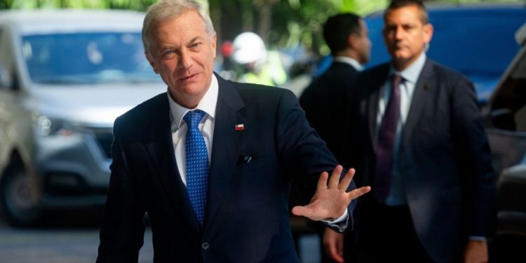 Presidente Kast sale al paso de críticas por posibles recortes a programas: “Buscan el detalle, el ensañamiento