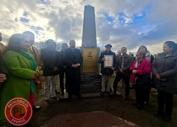 Osorno: Inauguran monolito y entregan cancha sintética en el Parque Hott