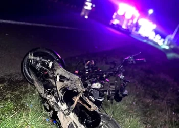 Accidente fatal en Río Bueno: Motociclista fallece tras colisión
