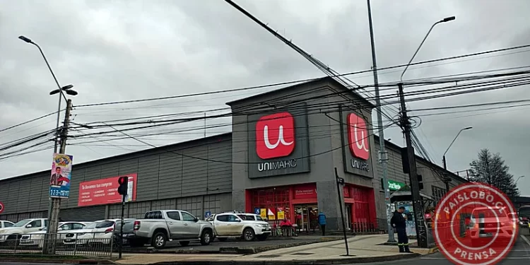 Tres detenidos tras robo frustrado de madrugada a supermercado de Osorno