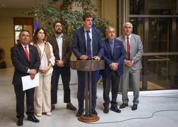 Violencia escolar: Bancada RN impulsa sanciones y pérdida de beneficios estudiantiles