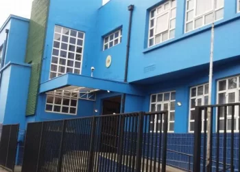 Abren sumario por agresión que afectaría a un alumno de 12 años en Escuela Efraín Campana de Osorno