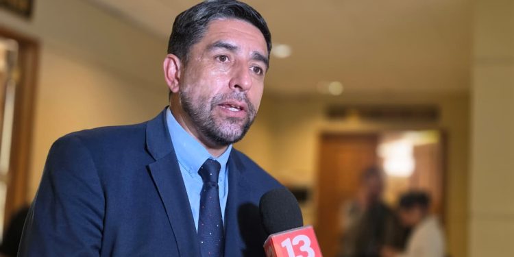 DIPUTADO HÉCTOR BARRÍA LLAMA A ROMPER EL CENTRALISMO PARA MEJORAR LA CONVIVENCIA ESCOLAR DESDE REGIONES