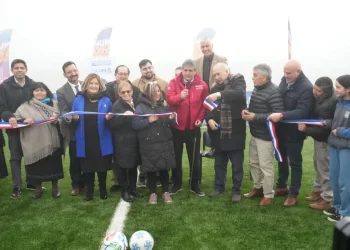 Inauguran renovado Estadio Carlos Condell en Osorno