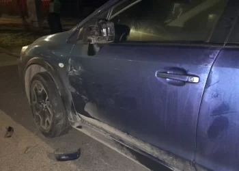 Chocó vehículo estacionado: Registró 2,75 gramos de alcohol en la sangre