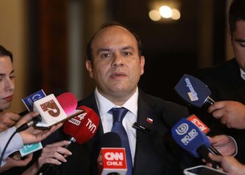Subsecretario Pavez defiende entrega de datos de migrantes irregulares y asegura que no es obligación de denuncia