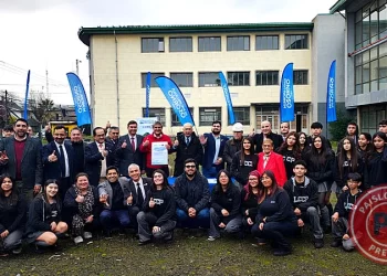 Liceo Carmela Carvajal de Prat Osorno: Reinician obras de reposición