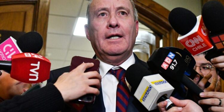 Quiroz defiende endeudamiento por US$6.200 millones: “El presupuesto 2026 no estaba financiado”