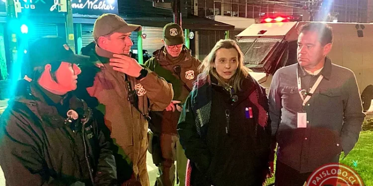 Puerto Montt: Tres locales clausurados y un detenido deja masivo operativo nocturno