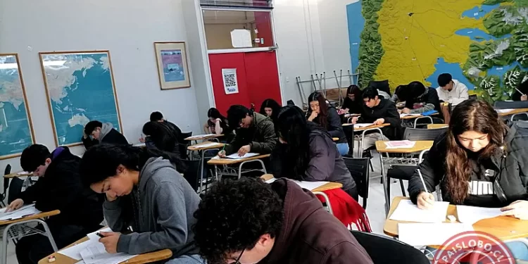 Ensayo PAES 2026 ULagos convoca a casi mil estudiantes en Osorno, Puerto Montt y Chiloé