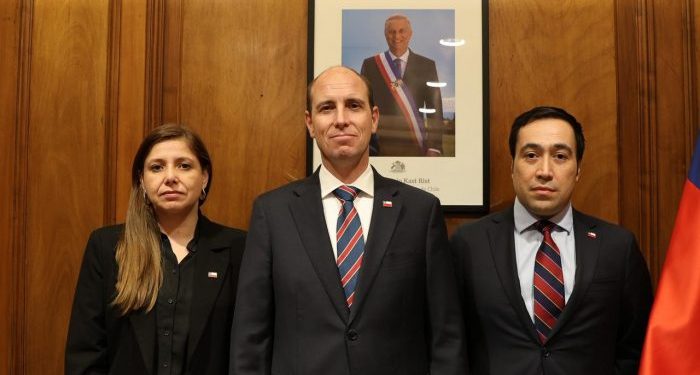 Los planes de Arrau y el choque político con Jouannet