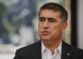 Desbordes critica a ministro Rabat por Santiago 1: “Le faltó experiencia política”