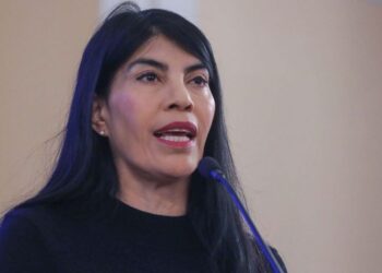 Auditoría a Becas Chile detecta deuda de $100 mil millones por incumplimientos