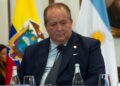 Fiscal nacional Ángel Valencia protagoniza accidente de tránsito: Motociclista resultó lesionado