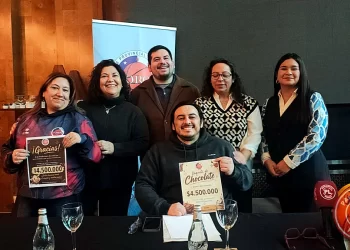 Vaca de chocolate logró reunir cuatro millones y medio de pesos para organizaciones deportivas de Osorno