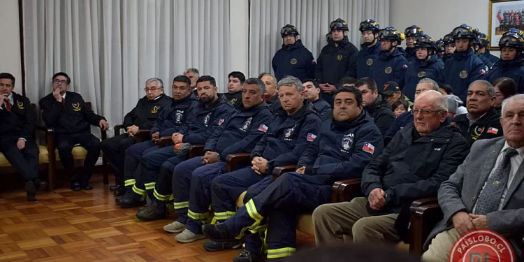 Bomberos de Osorno: Equipo USAR es recibido tras misión en Venezuela