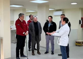 Comprometen cerca de $225 millones para equipar nueva Urgencia Pediátrica del Hospital Base de Osorno