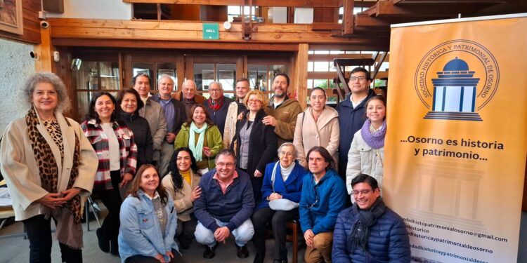 Sociedad Histórica reconoce a destacados fotógrafos