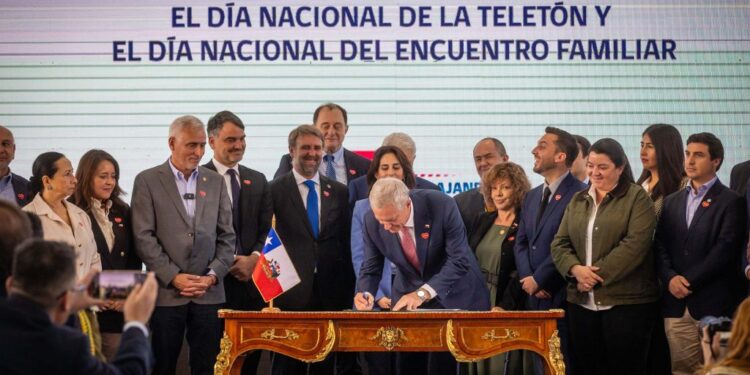 Senado aprueba por unanimidad proyecto que crea el Día Nacional de la Teletón