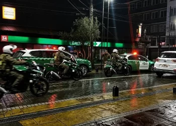 Trabajadoras frustraron robo al interior de céntrica farmacia de calle Ramírez en Osorno