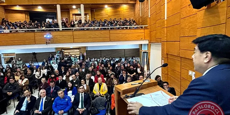 Crecimiento y sostenibilidad marcan cuenta pública del Rector de la ULagos Óscar Garrido