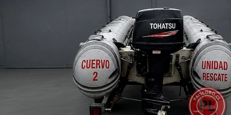 Roban motor fuera de borda desde Base URAT de Osorno