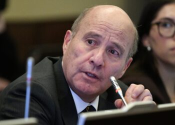 Ministro Quiroz adelanta detalles del Presupuesto 2027 y asegura que será de “expansión mesurada”