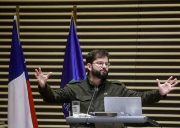 Boric critica al Gobierno de Kast por eliminar jornada patrimonial infantil