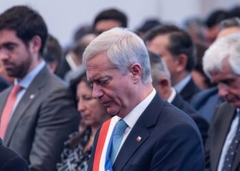 Presidente Kast tras Te Deum Evangélico: “Pasamos por un momento duro, pero tenemos que salir adelante juntos”