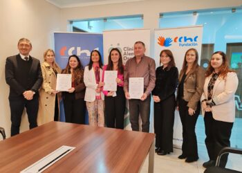 Clínica Alemana de Osorno firma convenio con Cámara Chilena de la Construcción para ampliar cobertura de salud a trabajadores de la zona