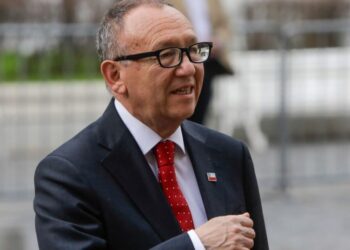 Sala cuna: Gobierno anuncia discusión inmediata al proyecto y no se afectará al seguro de cesantía