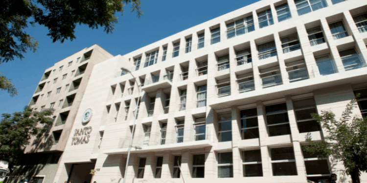 Instituto Profesional Santo Tomás se acredita en nivel de excelencia por 7 años