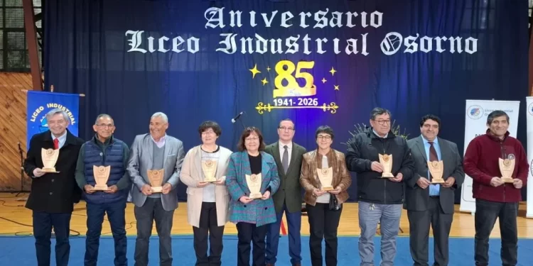 Liceo Industrial de Osorno celebra su Aniversario N° 85
