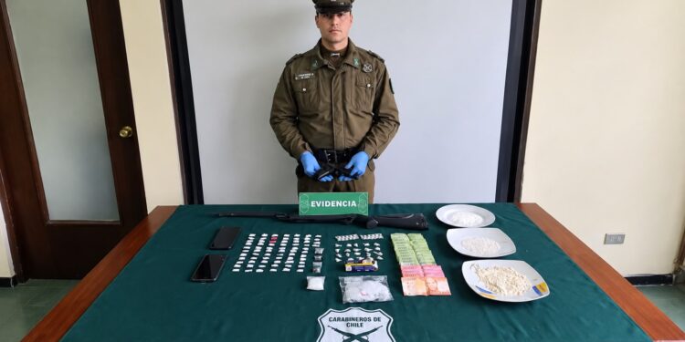 Carabineros desarticula nuevo punto de microtráfico en Rahue Alto