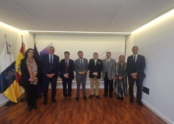 Rector de la ULagos participa en encuentro internacional en España para fortalecer la cooperación universitaria entre América Latina y Europa